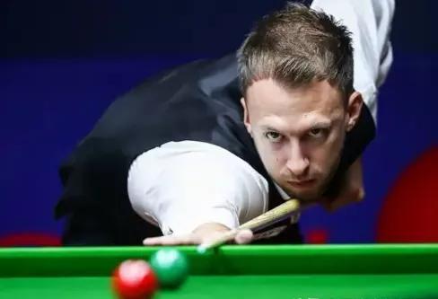 他以敏捷的 他以敏捷的